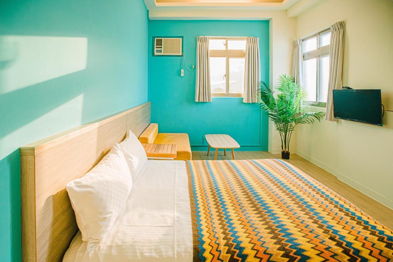 Fun Trip - Fu May Sea View Holiday House L 無敵海景交誼廳 L 附汽機車租賃 L T'ai-tung Eksteriør billede